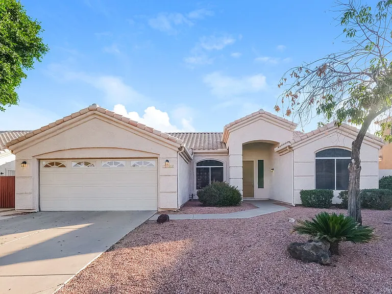 7064 E Lobo Ave — Photo 1