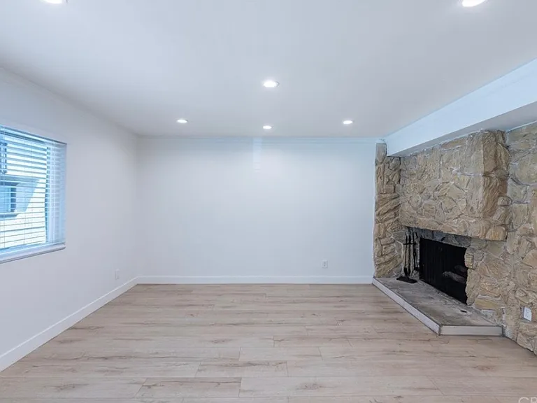 5974 Costello Ave — Photo 2