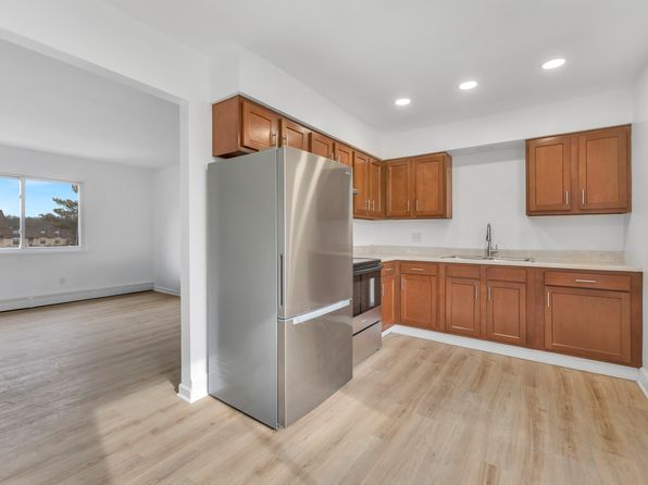 4518 Washington Square Dr