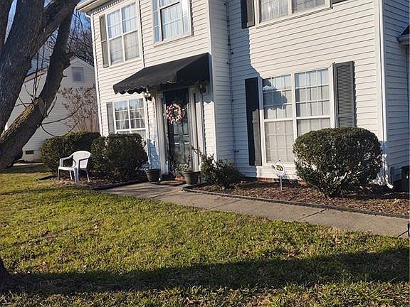 2nd image of 6025 Almond Creek North Ln