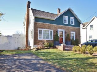 17 Stone St, Wappingers Falls, NY 12590