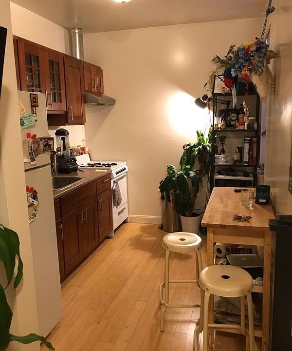 1st image of 1729-1739 Polk St #14