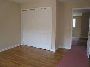 115 W Golf Ave, South Plainfield, NJ 07080