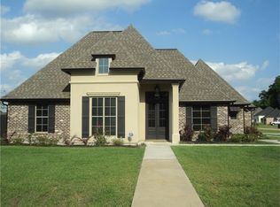 44426 Hayley Dr, Hammond, LA 70403