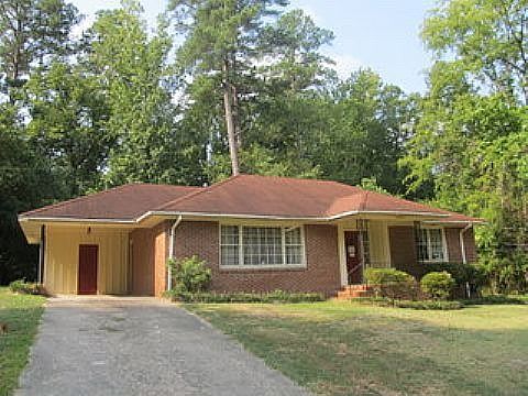 2nd image of 867 Winchester Cir
