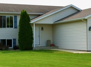 602 3rd St NE #1, Byron, MN 55920