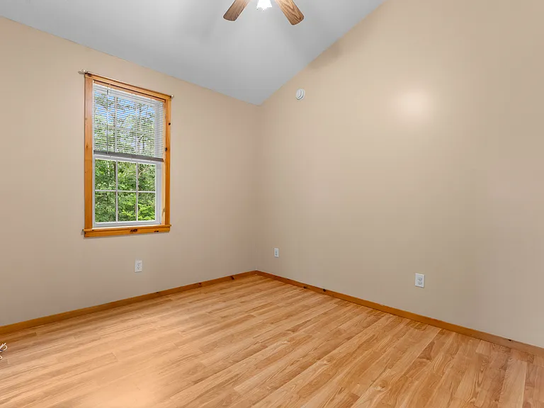 10B Old Kings Hwy #B — Photo 12
