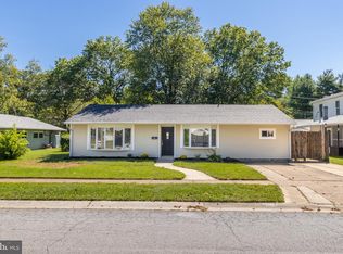 45 Chaucer Dr, Newark, DE 19713