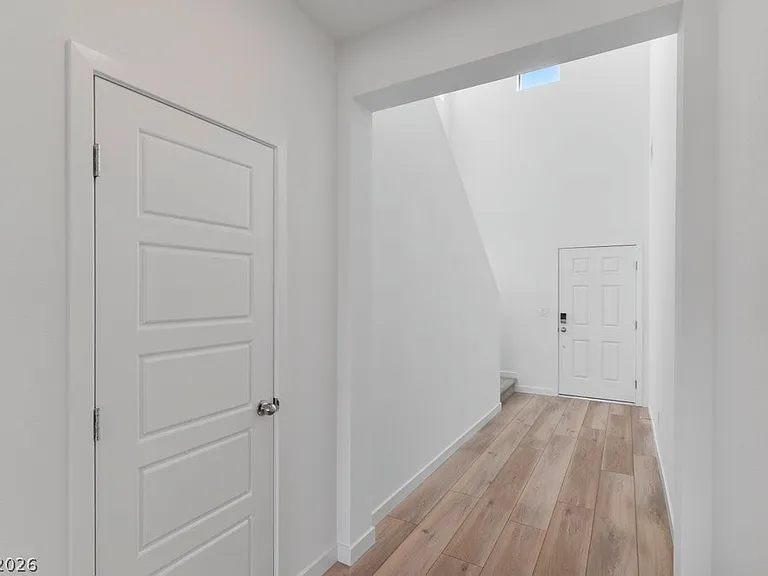 8328 Meridian Ridge Ave — Photo 22
