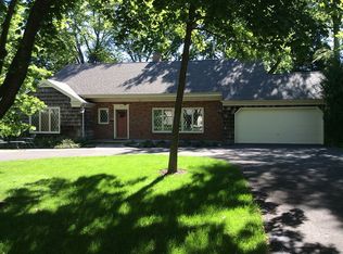 943 S Adams St, Hinsdale, IL