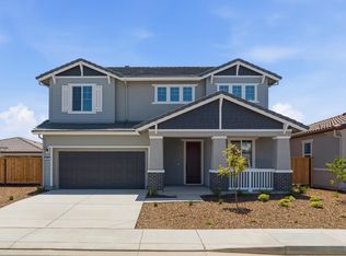 324 Shaker Dr, Vacaville, CA 95687