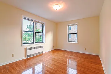 Rented by Hillel Realty Group