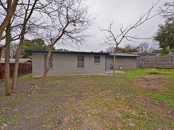 2nd image of 111 Northaven St