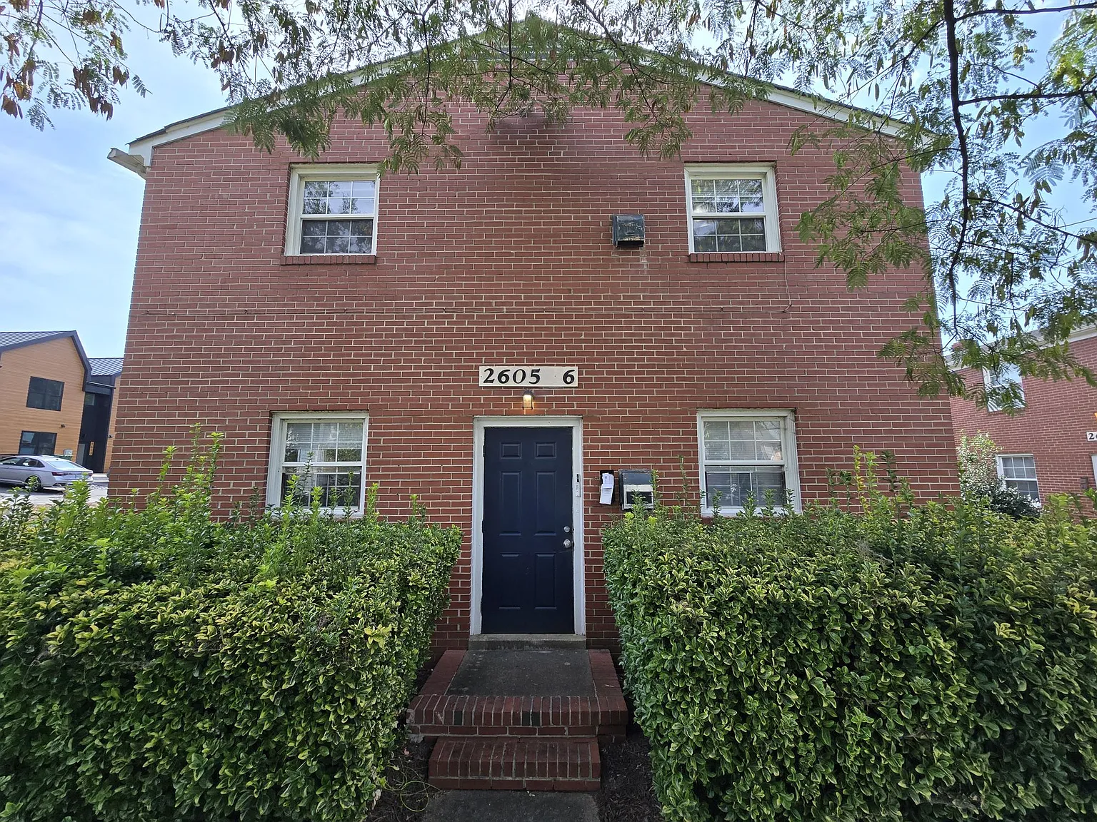 1 bed, 700 sqft, $895 — Photo 2