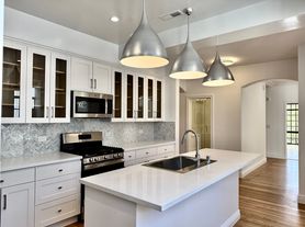 2360 Pacific Ave, San Francisco, CA