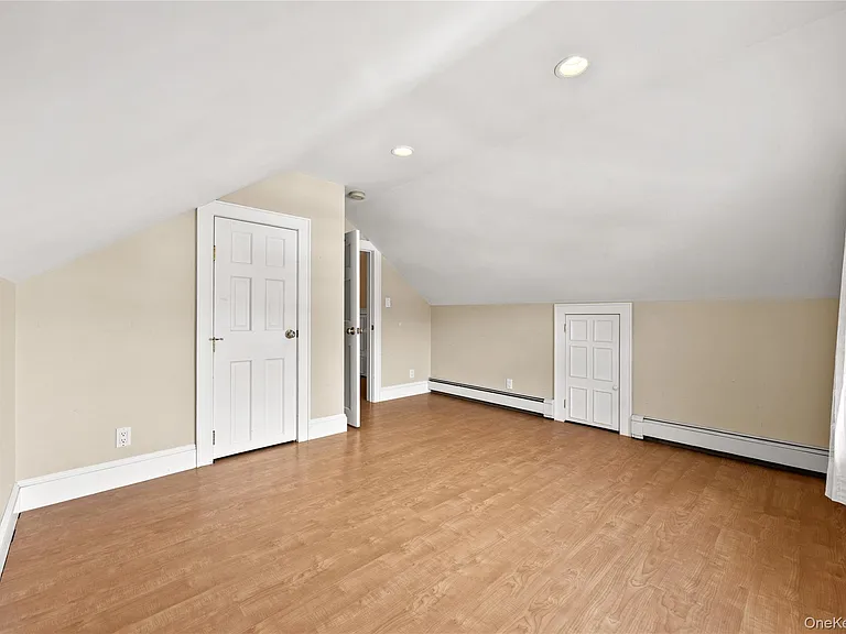 15 Pershing Ave — Photo 25
