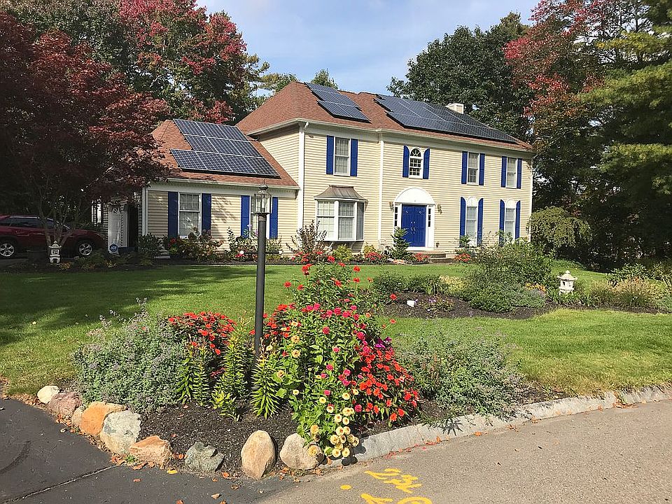 2nd image of 4 Cohasset Way