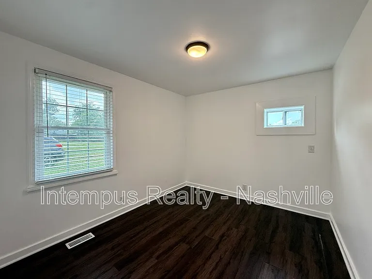 2716 Herman St #C — Photo 6