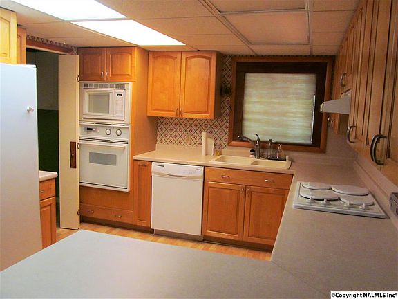 5th image of 9514 Hemlock Dr SE
