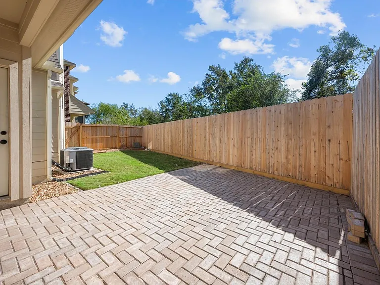 14603 Sanour Dr — Photo 7