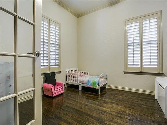 2nd image of 3740 Redwood Creek Ln
