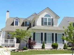1273 Timmins Dr, Ann Arbor, MI 48103