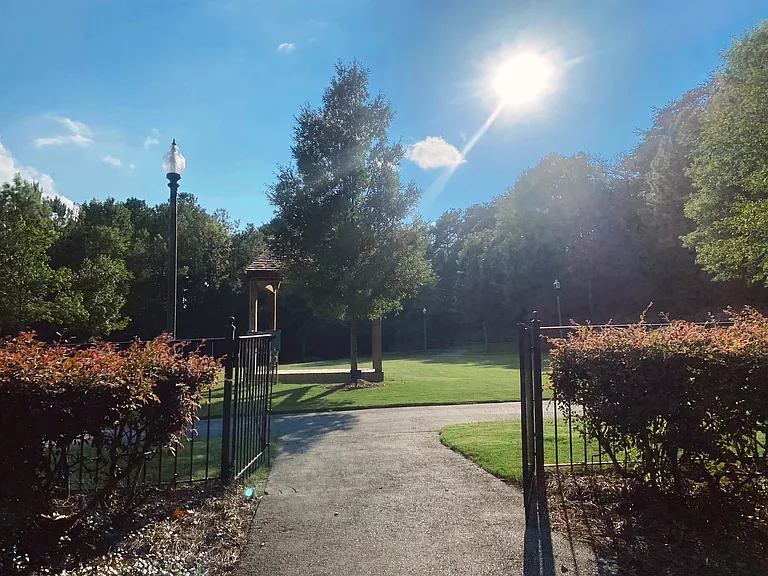 4205 Vestview Cir — Photo 11