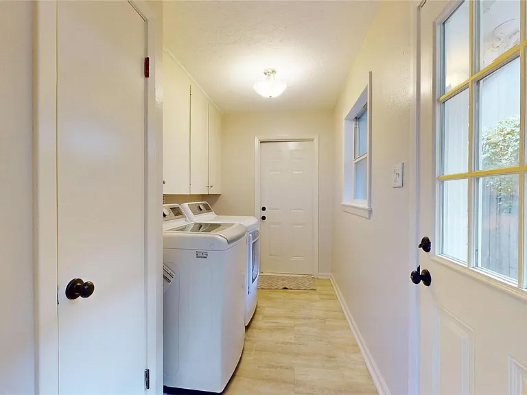 9910 Pine Lake Dr — Photo 18
