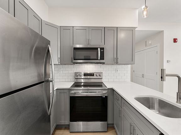 2nd image of 3500 Wharton St #302