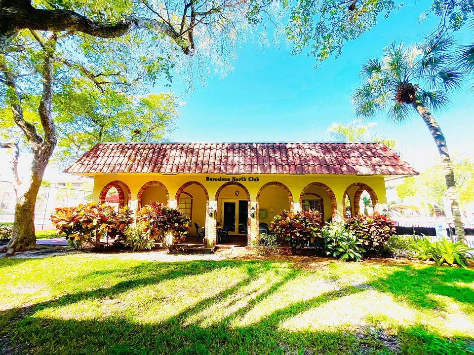 1st image of 259 S CYPRESS Road #547