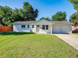 905 Linville Ln, Everman, TX 76140