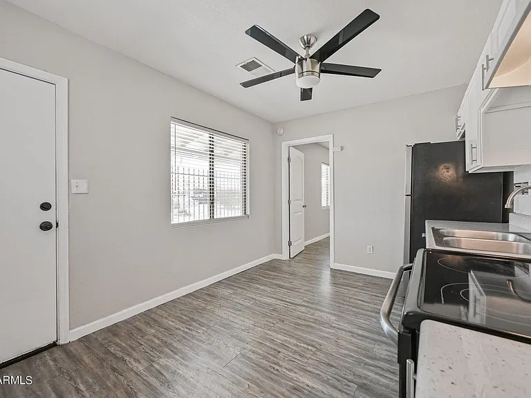1744 W Glendale Ave #3 — Photo 12