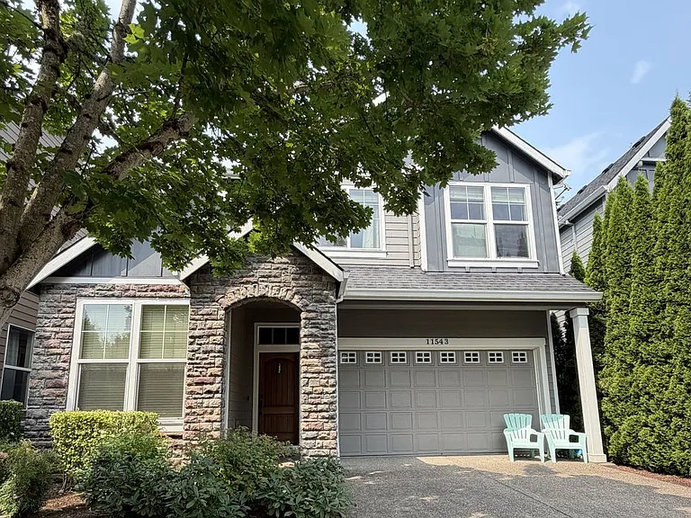 11543 NW Knightsview Ln — Photo 1