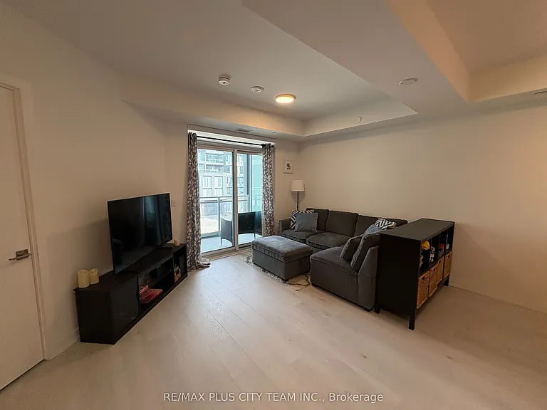 2501 Saw Whet Blvd #345 — Photo 2