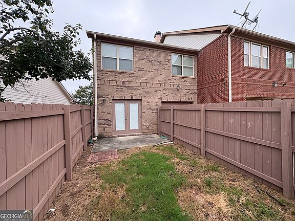 5th image of 127 Red Maple Dr