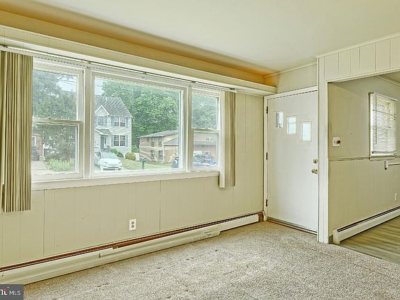 5th image of 1329 Belgrade Ave