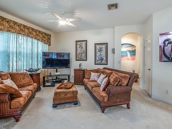 3rd image of 25776 Lake Amelia Way APT 201