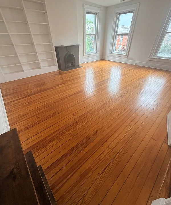 500 W Franklin St #7