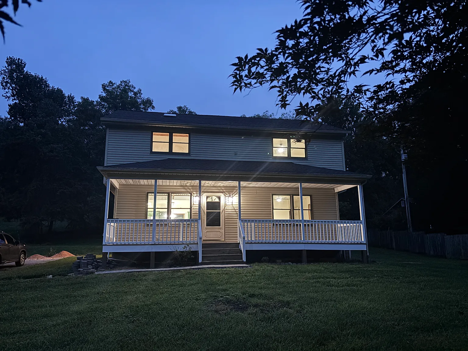4 bed, 2595 sqft, $3,900 — Photo 1