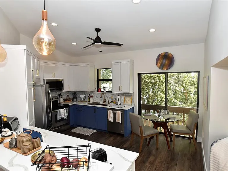 1631 Starling Dr #204 — Photo 15