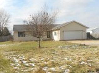 4473 E 1344th Rd, Earlville, IL 60518