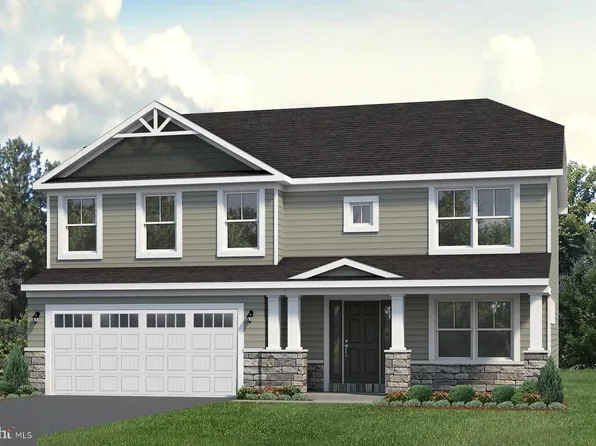 179 Buck Moth Way, Port Matilda, PA 16870