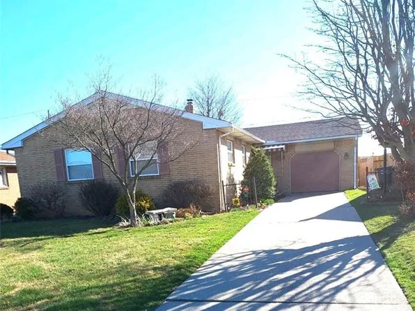4514 282nd St, Toledo, OH 43611