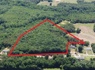 860 Perry Rd, Troutman, NC 28166