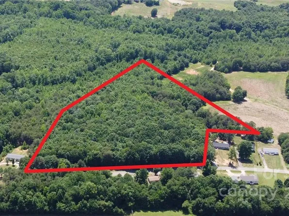 860 Perry Rd, Troutman, NC 28166
