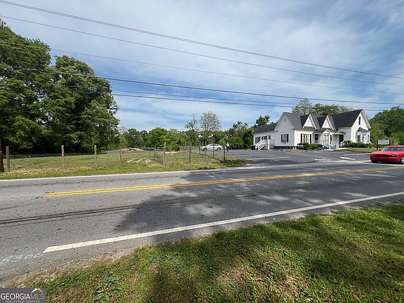 4th image of 6704 S Sweetwater Rd