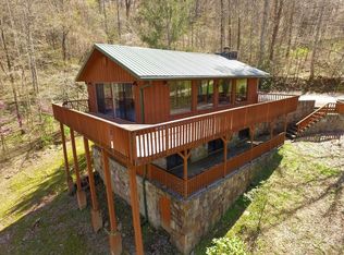 341 Lewis Clabo Rd, Gatlinburg, TN 37738