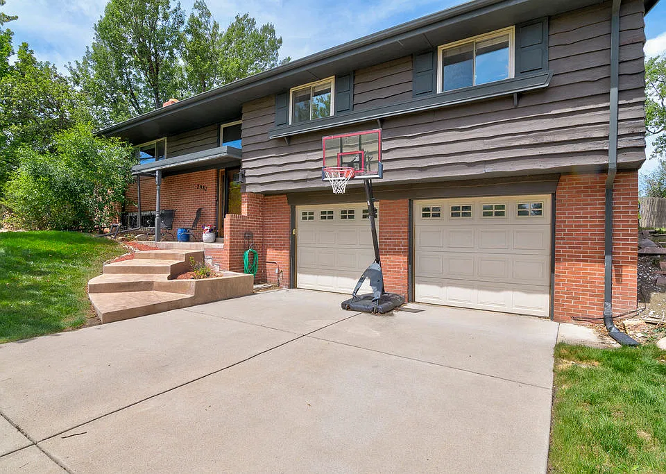 2987 Routt Cir