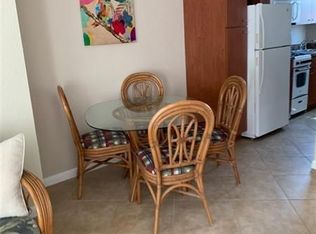 319 Connecticut St #3, Hollywood, FL 33019