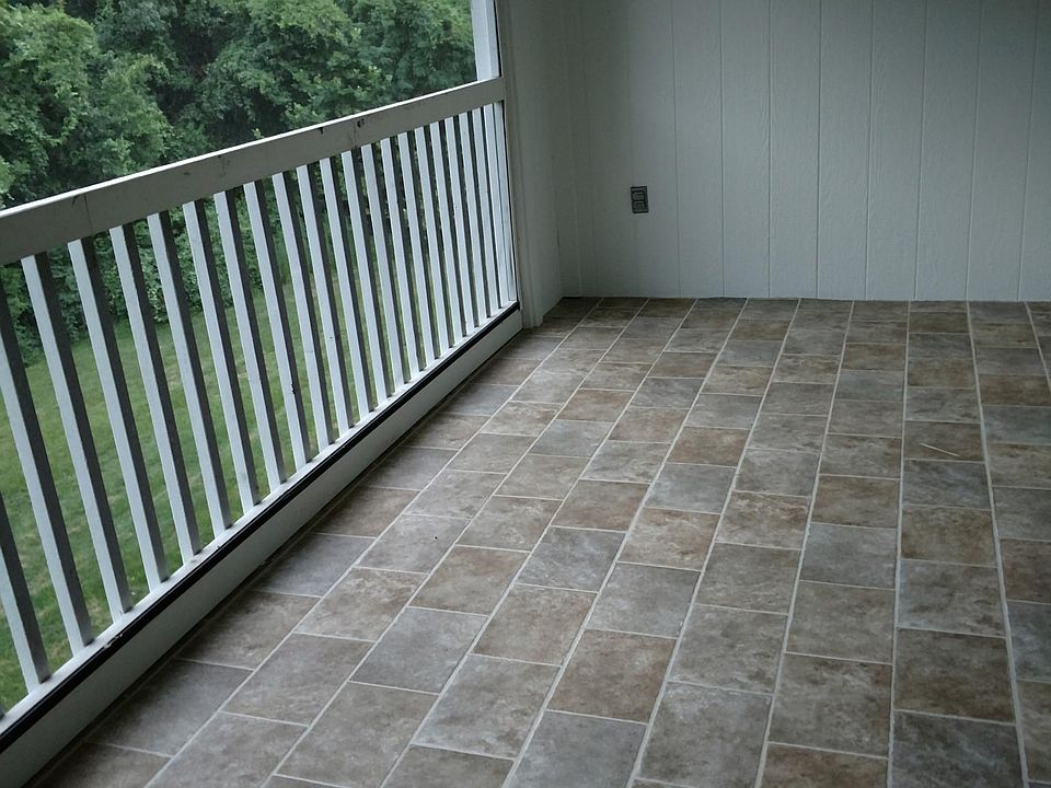 Screened in porch.